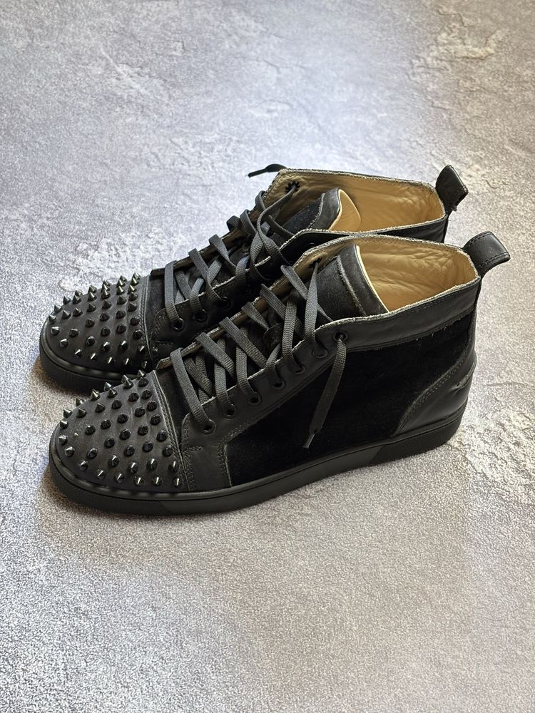 Кросівки Christian Louboutin Louis Spikes Black Suede Оригінал