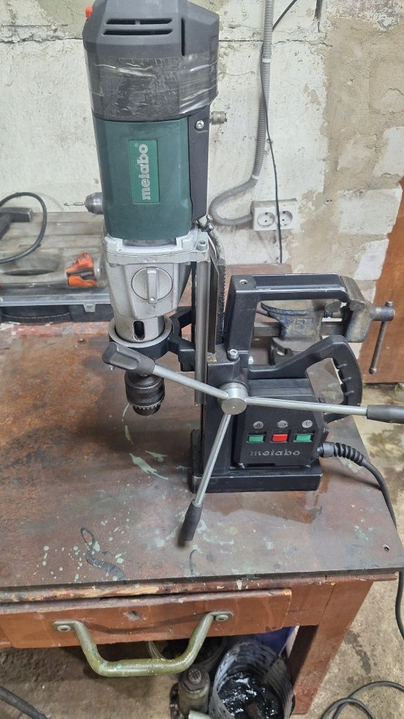 Сверлильный станок На Магнитном основании Metabo MAG 50