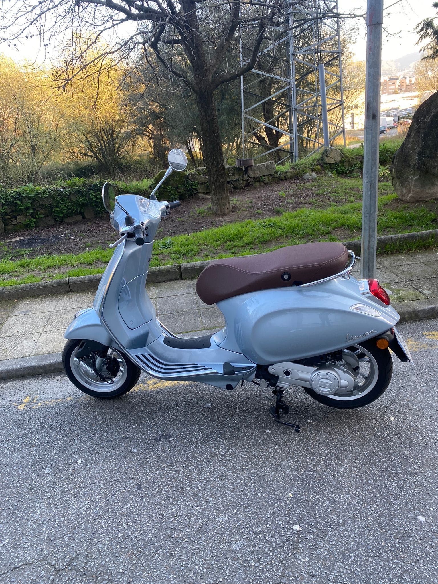 Vespa primavera 2023