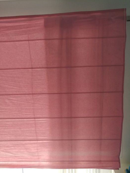 Vendo veneziana rosa ou verde para janela de quarto - 1,60m