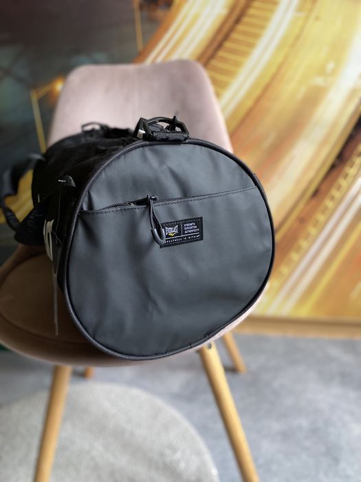 Everlast оригінал нова сумка для зала тренувань спортивна велика чорна