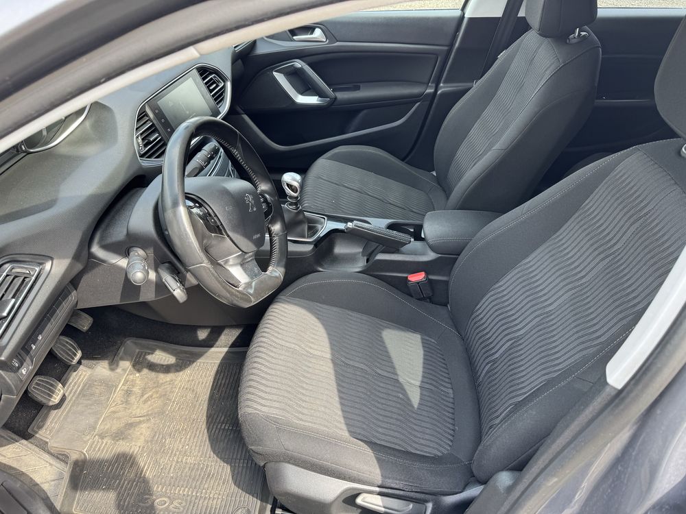 Peugeot 308 sw 1.2 130KM
