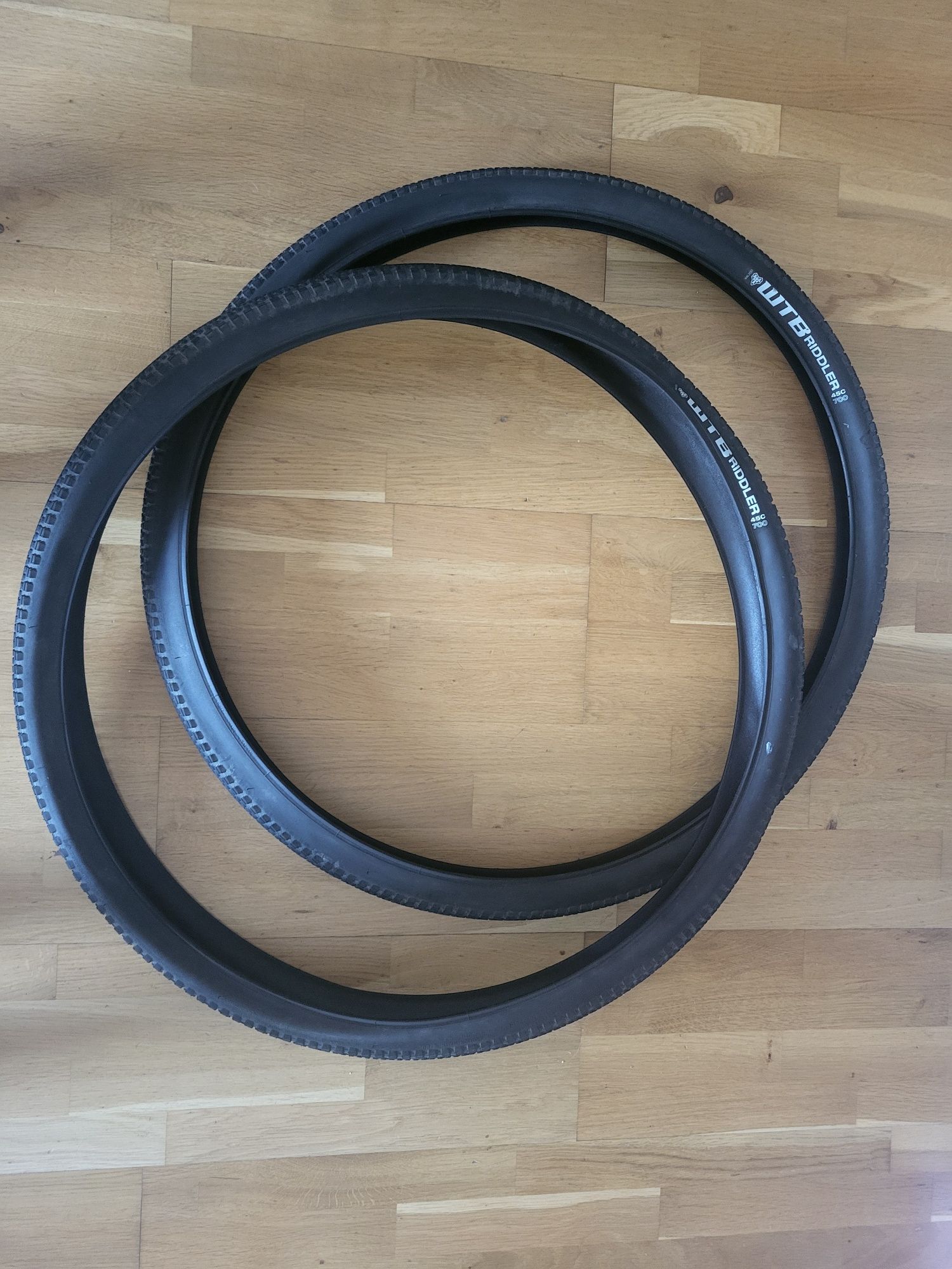 Opony WTB Riddler 700x45 plus dętki
