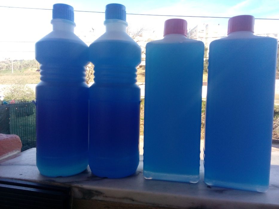 PRODUTO abrilhantador e protetor de pneus