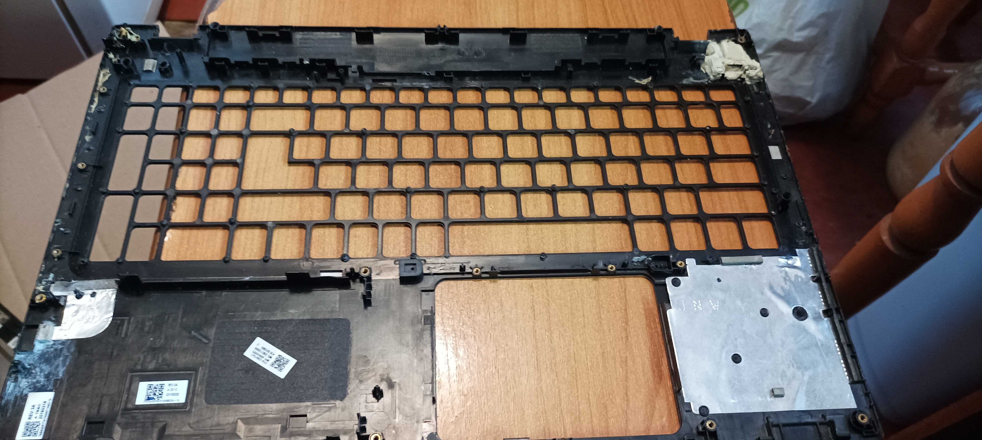 корпус acer aspire  F5-571g