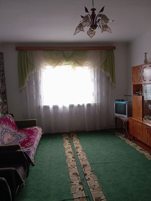 Продається квартира в 3 квартирному будинку в м.Олевськ