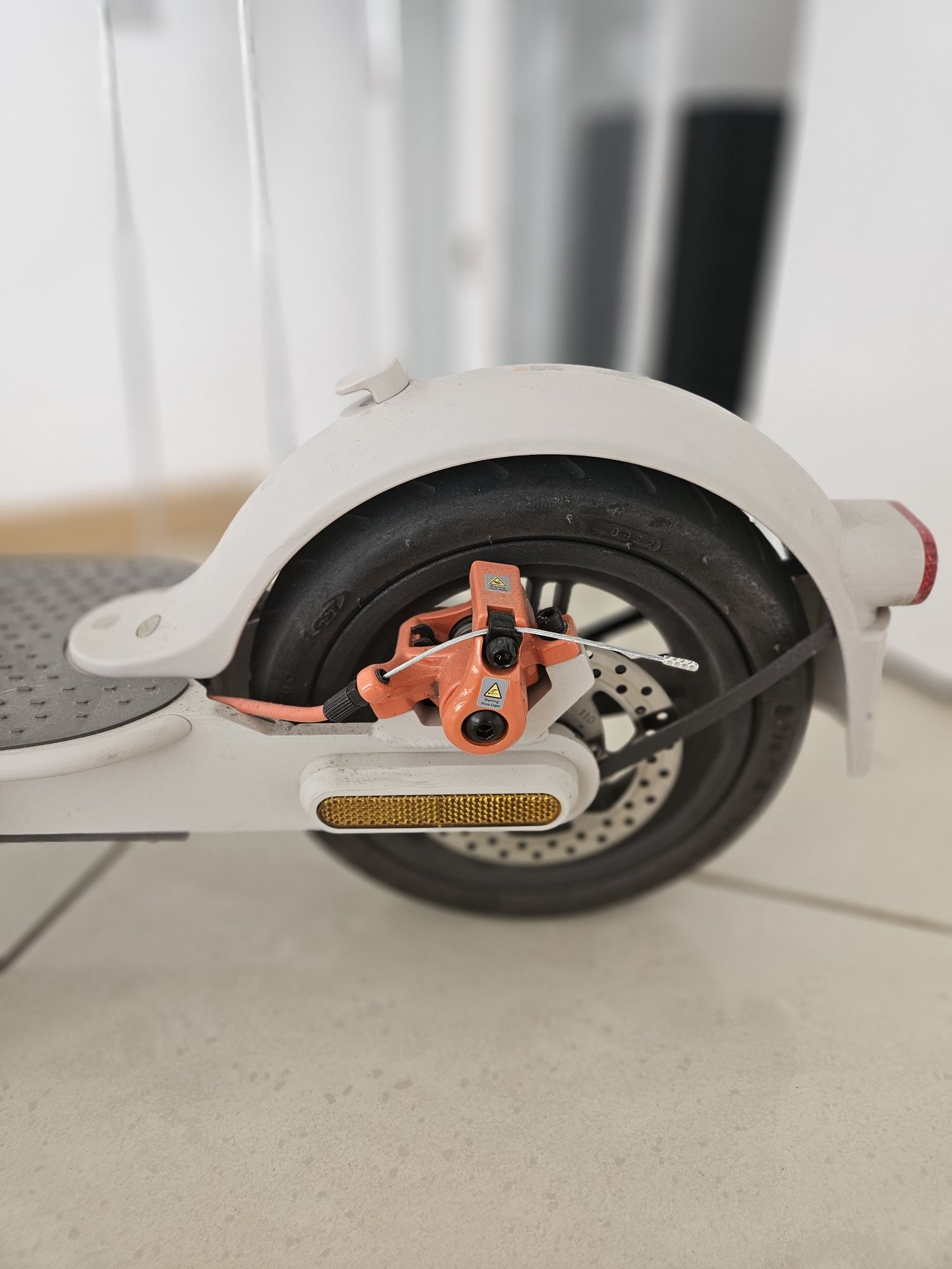 Hulajnoga elektryczna Xiaomi Mi Scooter 3 jak nowa z kartonem
