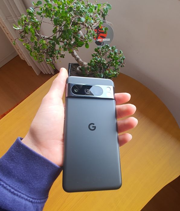 Google Pixel 8 Pro