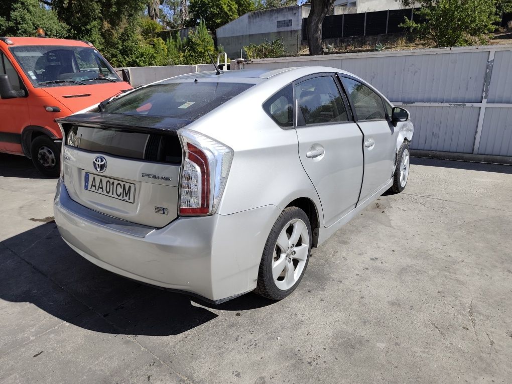Toyota Prius de 2012 fácil reparação