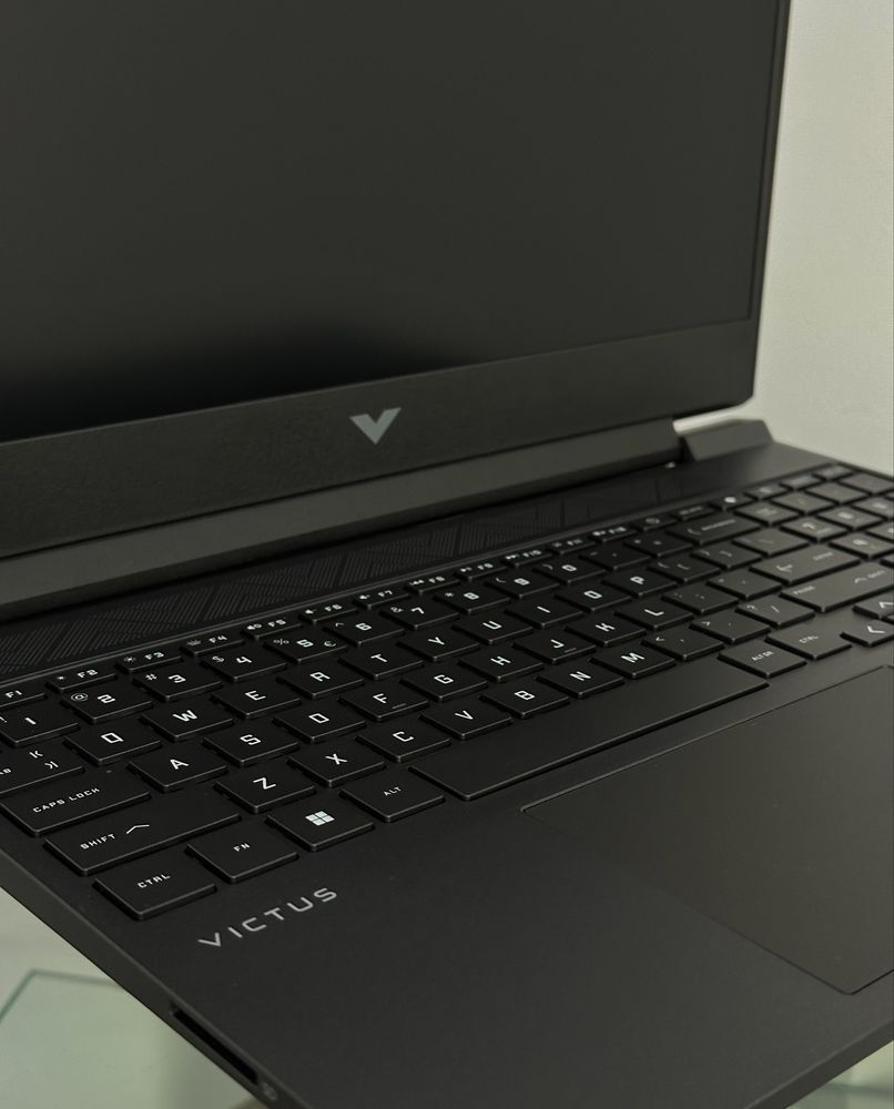 Игровой ноутбук HP Victus 16 i5-14450HX/16GB/1TB RTX4060 144Hz