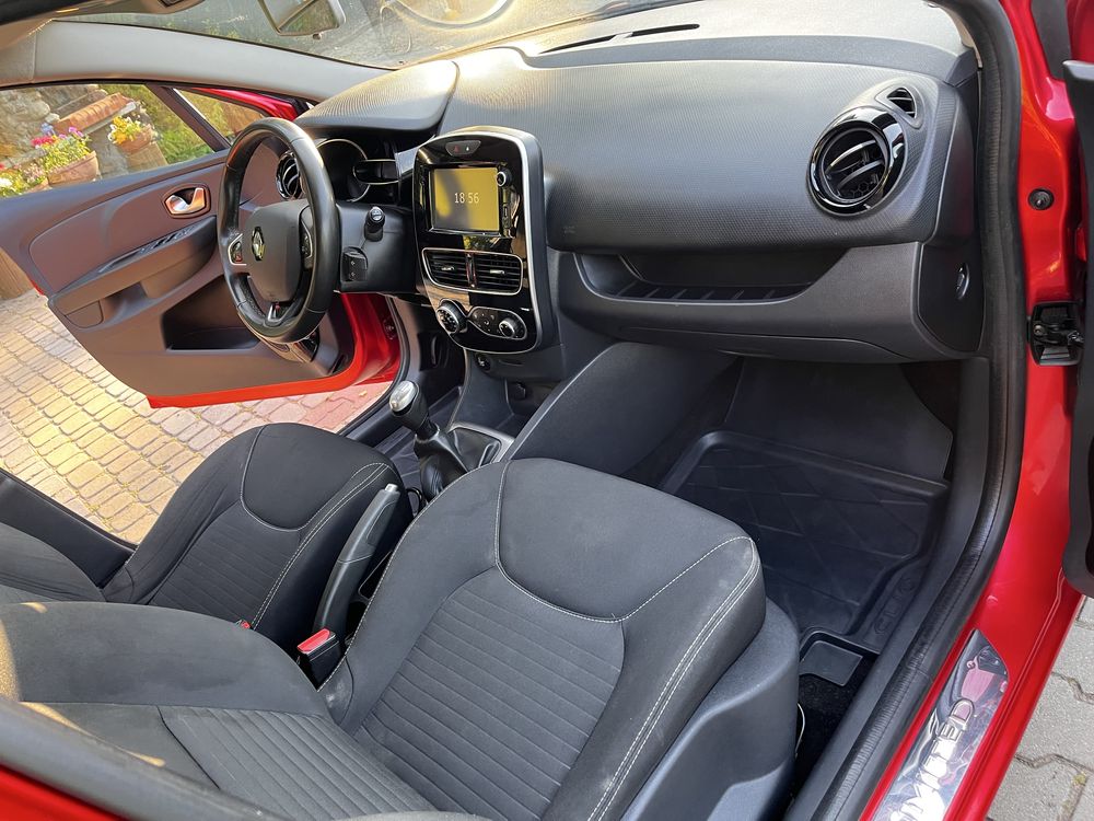 Renault Clio 4 IV 1.2 16V HT salon