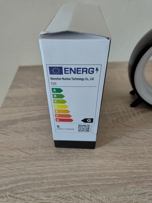 Zegar z budzikiem bluetooth z funkcją bezprzewodowego ładowania, głośn