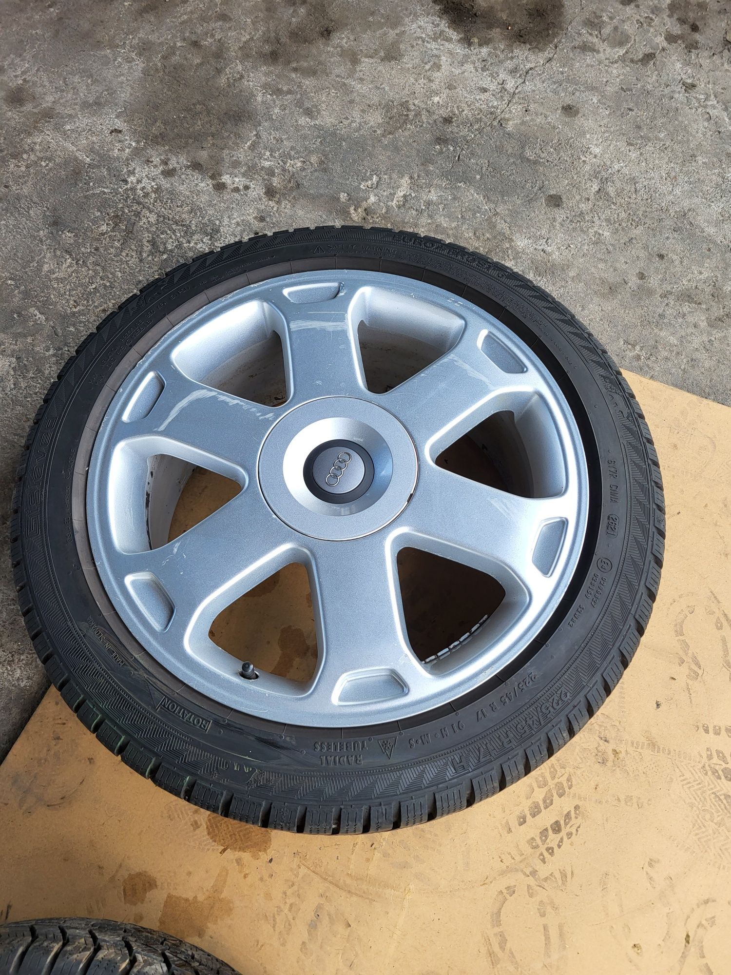 Felgi Audi S3 8L Avus 225/45 R17 5x112 Opony Zimowe