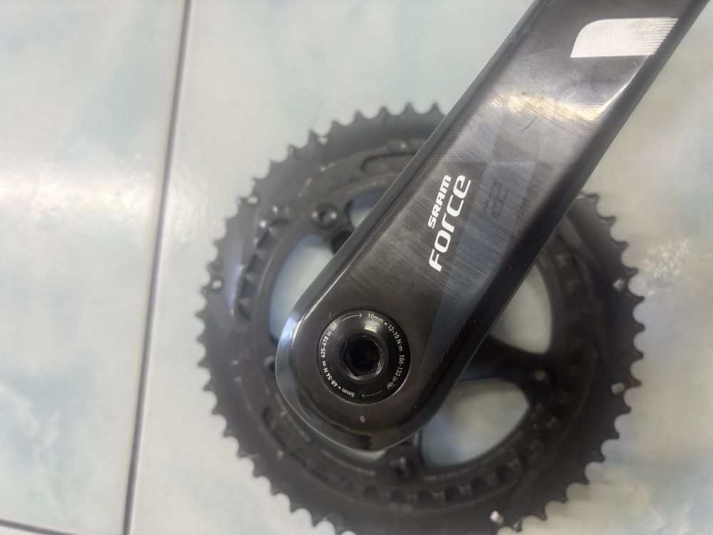 Korba Sram Force 22 53/39 T 172,5 mm