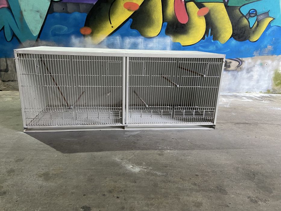 Gaiola  em bom estado