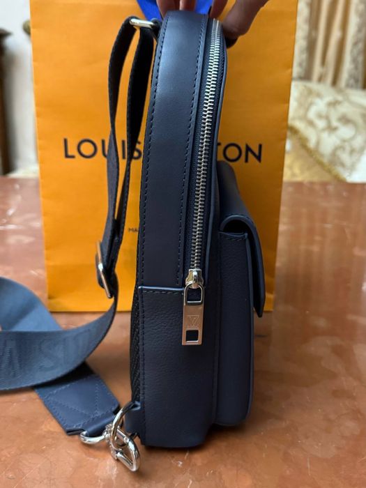 Слінгбек Louis Vuitton