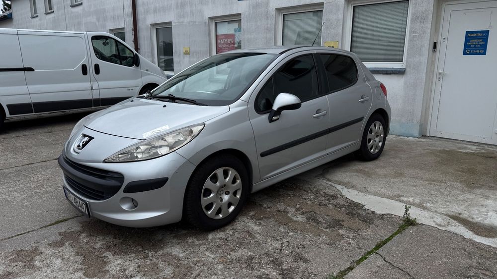 Peugeot 207 Peugeot 207 1.4 Benzyna 2008r.  5-drzwi jeden właściciel