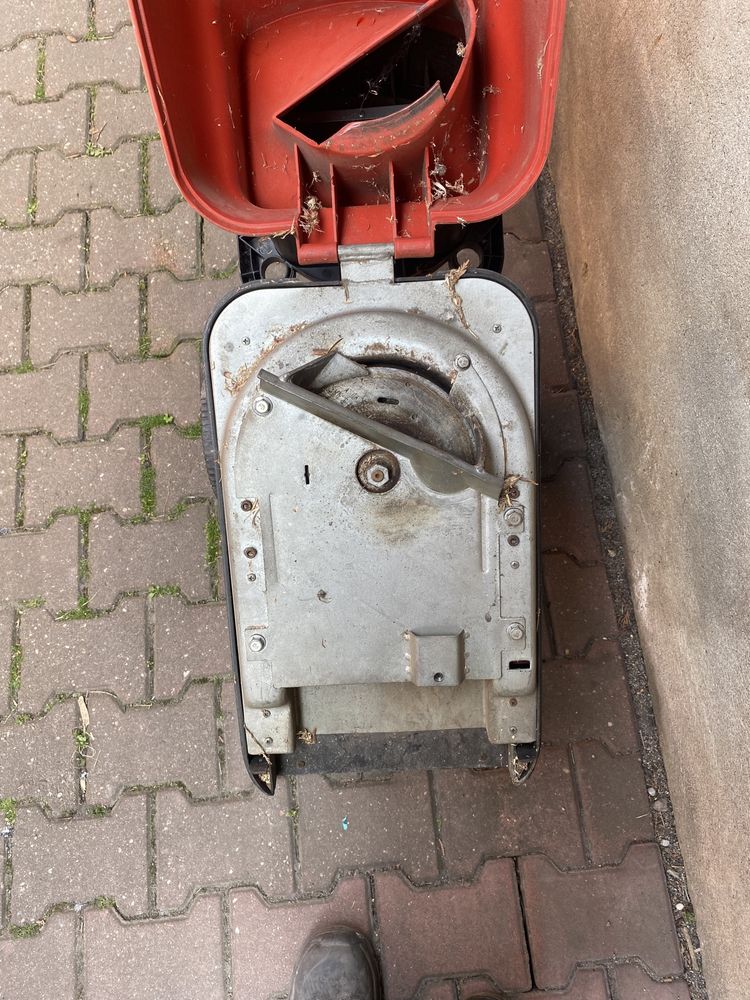 Rozdrabniacz do gałęzi  ASGATEC  EH2502