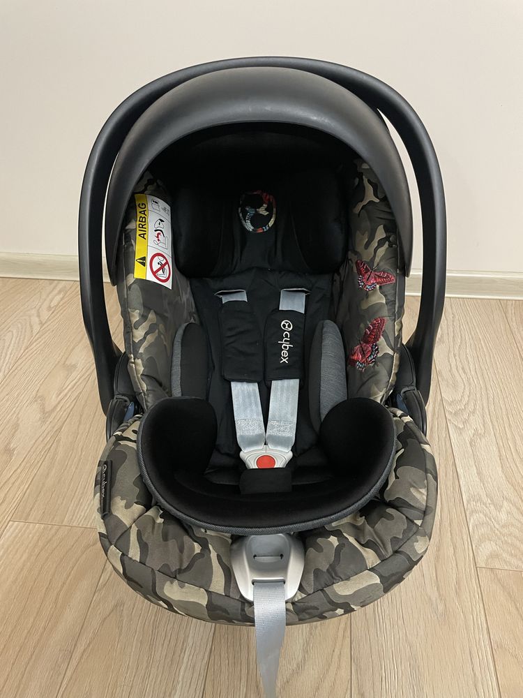 Автокрісло Cybex Cloud Q в ідеальному стані.