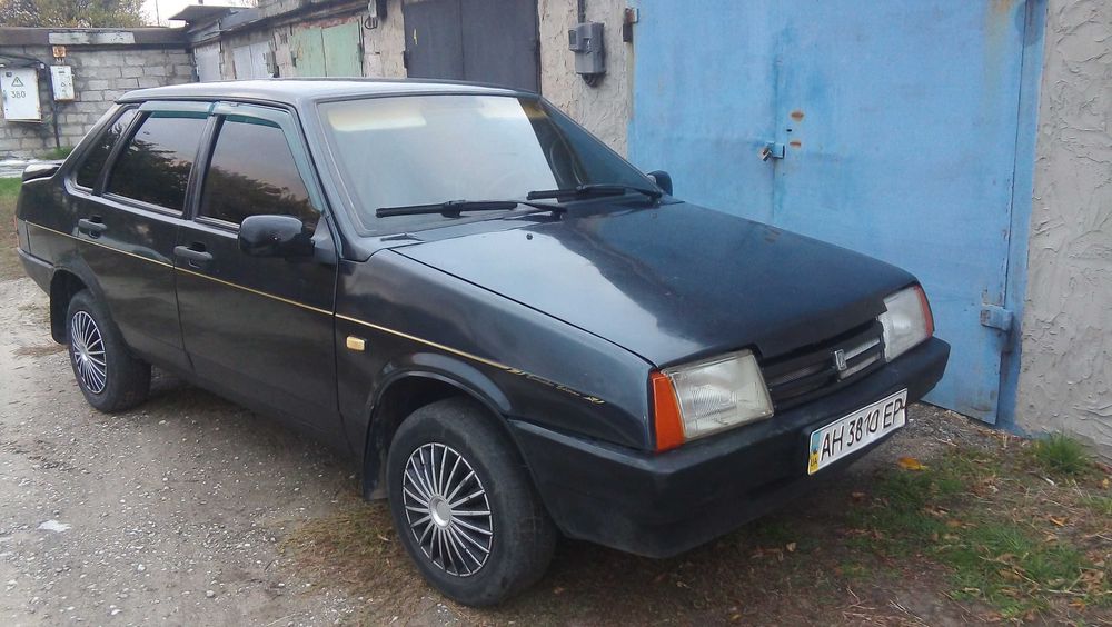 Продам ВАЗ 21099 Black на газу