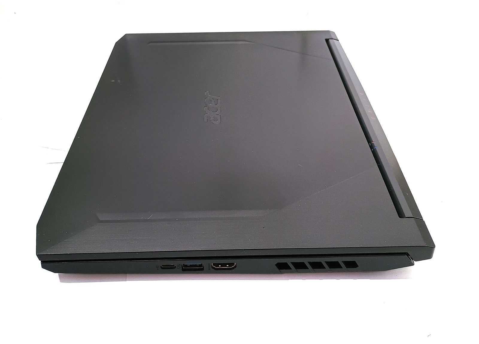 Laptop ACER Nitro 5 - 8GB RAM 256GB WIN10