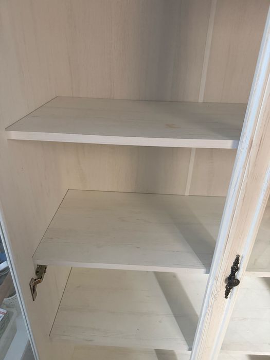 Сервант білий бу