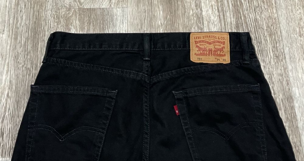 Levi’s джинси