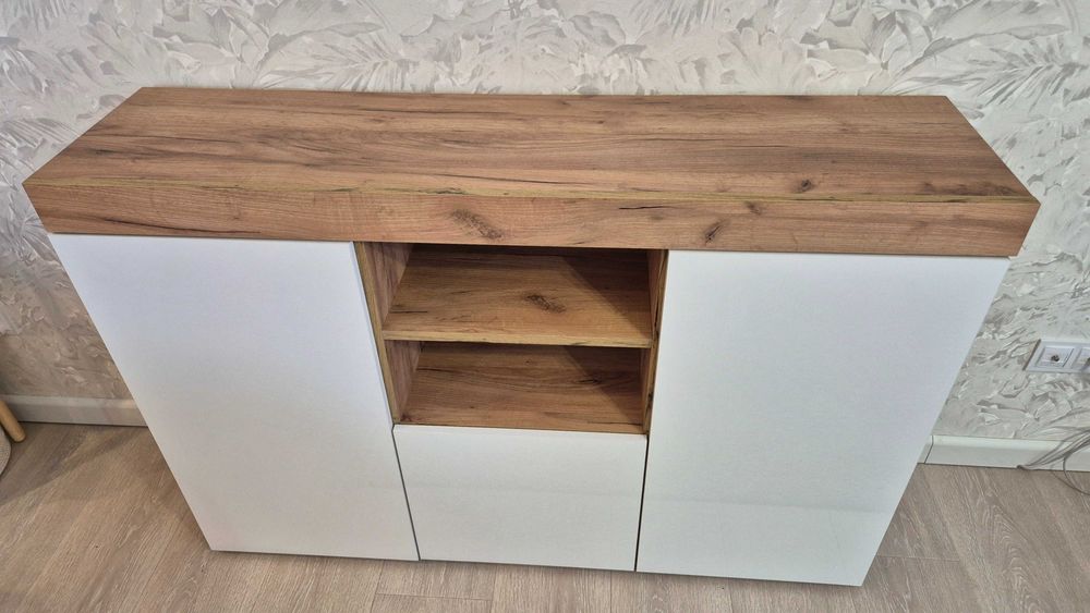 Sprzedam komodę Craft – model Frida