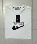 T-shirt Nike Branca