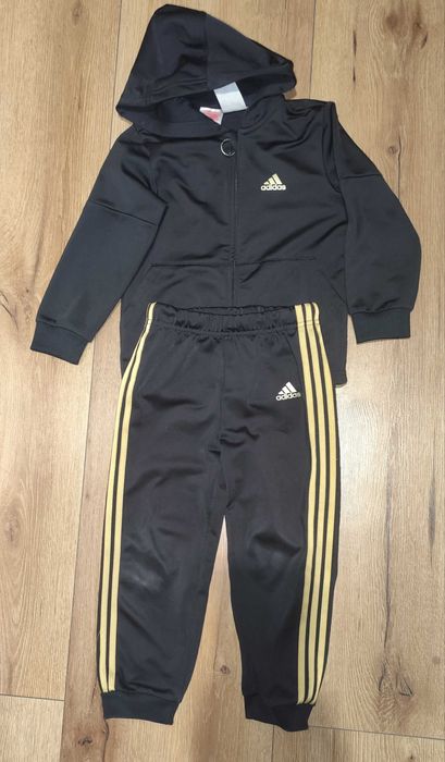 Paczka ubrań dla chłopca w wieku od 2-4 lat