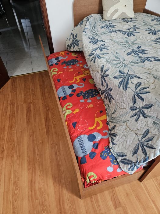 Cama em excelente estado