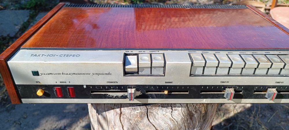 Усилитель Такт-101 и Проигрыватель Вега 206  одним лотом