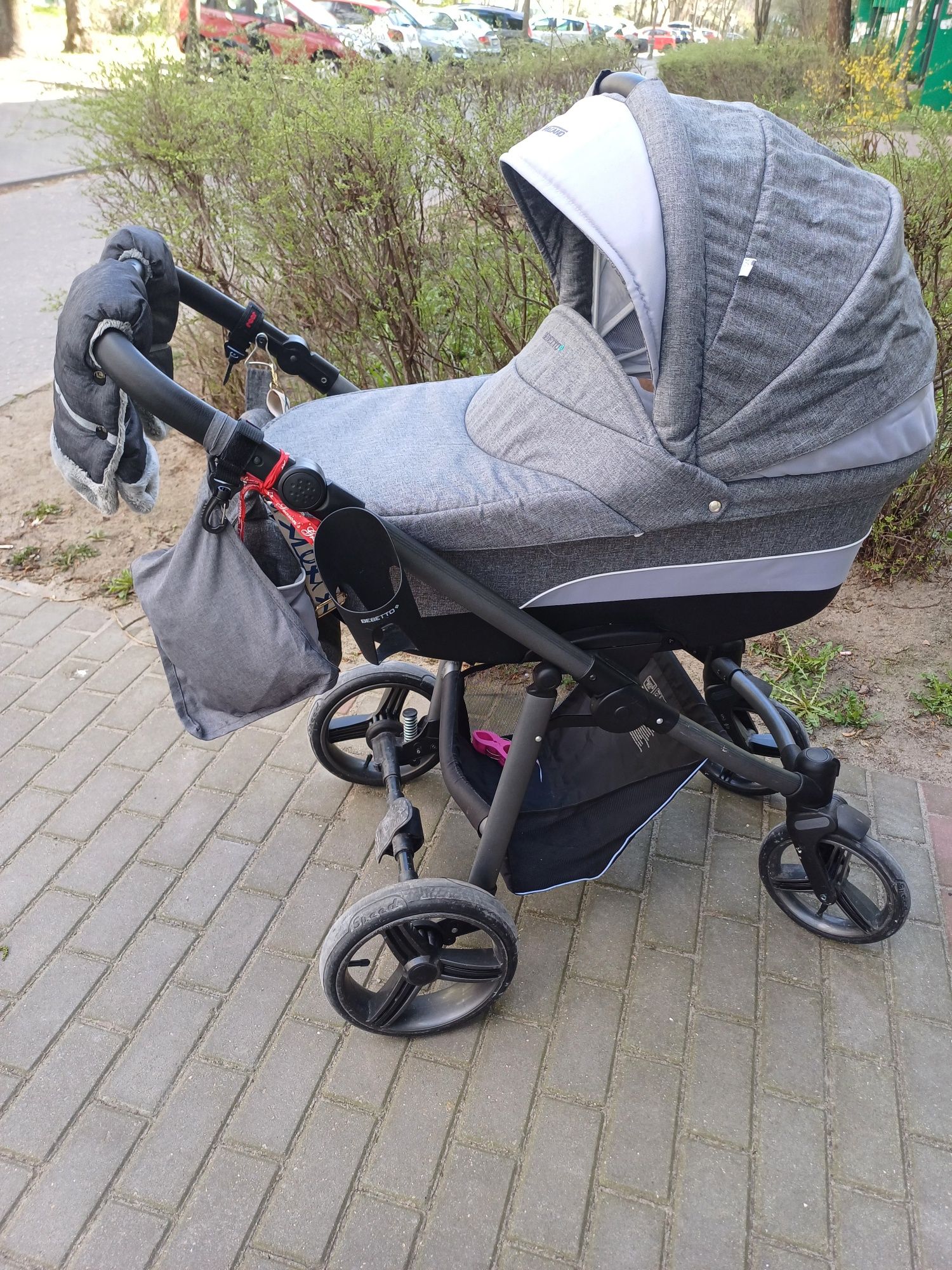 Bebetto voulcano 2w1 + maxi cosi cabriofix