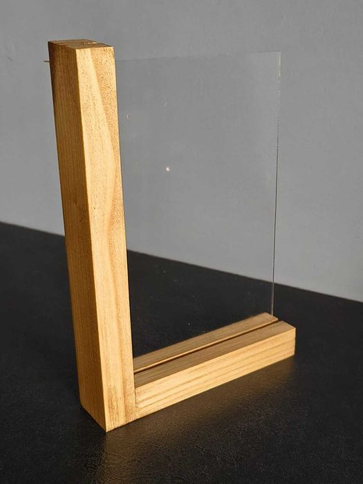 Drewniana ramka na zdjęcie 10×15 cm - idealna na prezent z grawerem