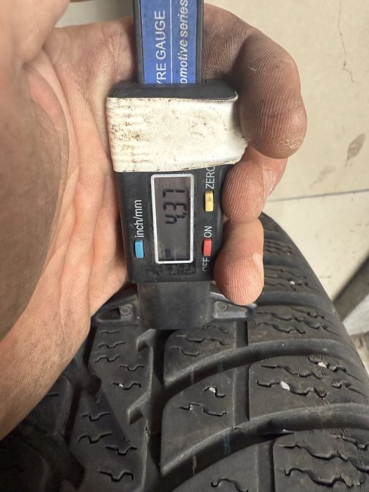 Opony 195/65/15 Kumho 2011 Rok 2 szt