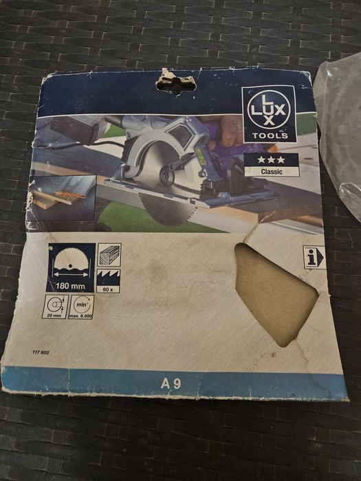 Tarcza tnąca piła tarczowa do drewna 180 x 20