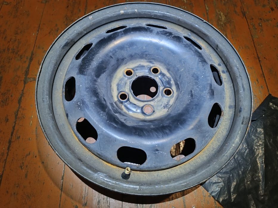 Автомобільні диски металеві R15 (5*100) SKODA, GOLF 4