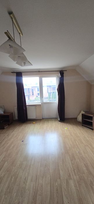 Невеликий будинок 75 кв.м.  в елітному районі