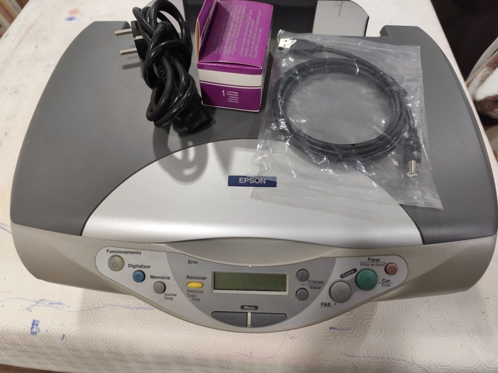 Impressora multifunções Epson CX3200