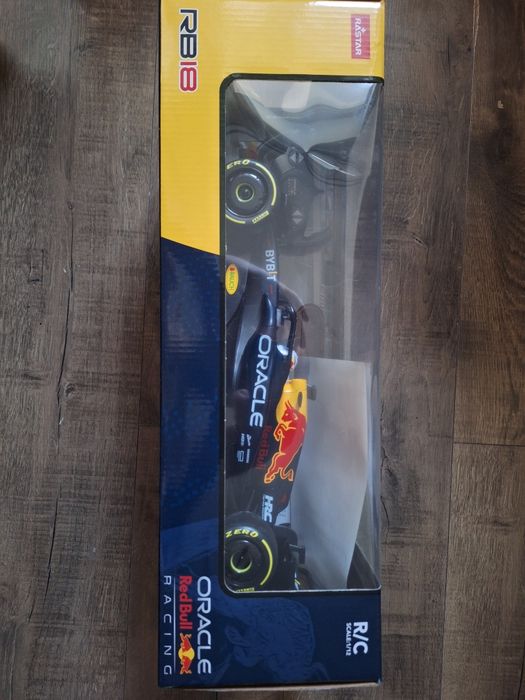 Машинка на радиоуправлении формула1 / F1