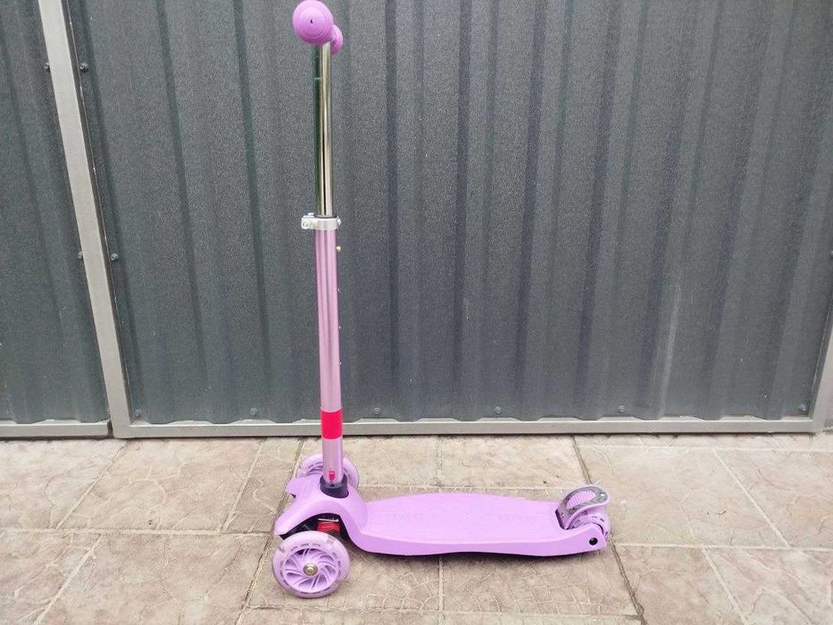 Детский самокат MaxxPro kids