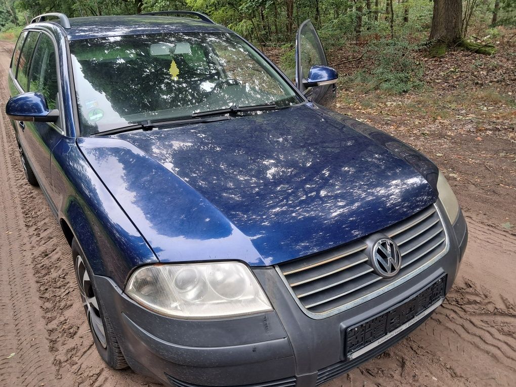 VW Passat B5 1.6 2004r sprowadzony