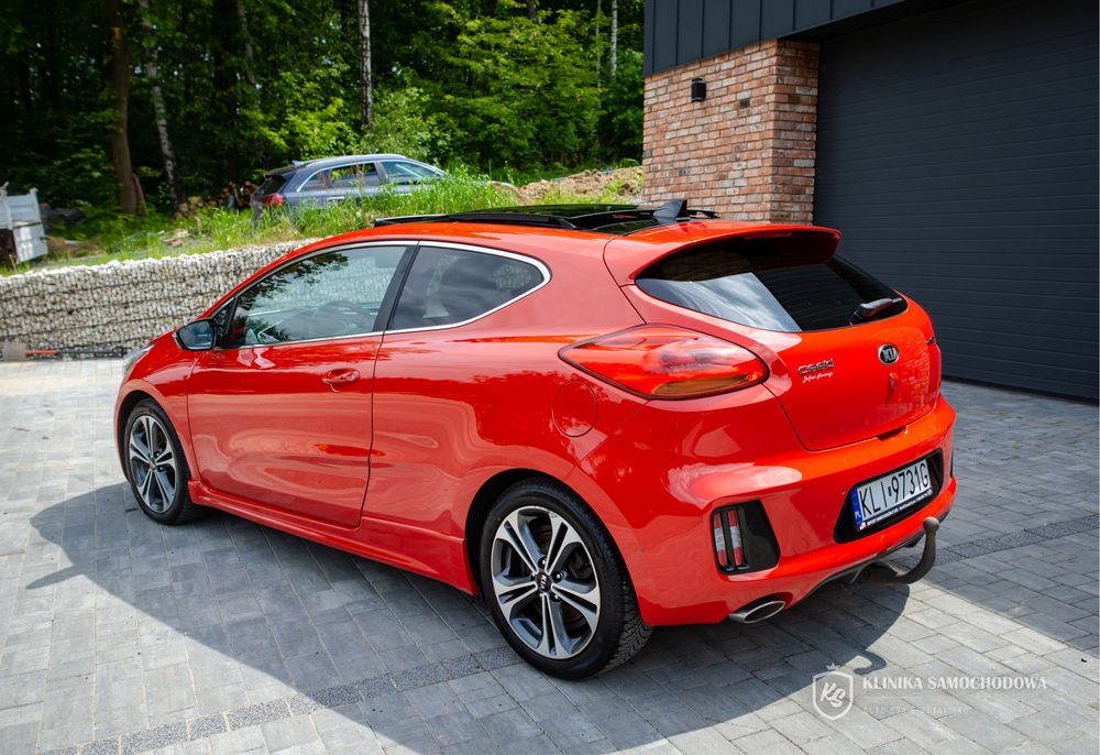 Kia Ceed GT-line 2017 1.6 CRDI Panorama CarPlay kamera cofania