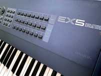 Sintetizador / Workstation Yamaha EX5