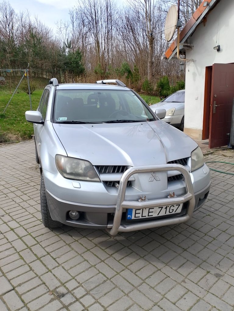 Mitsubishi Outlander 2.4 benzyna z gazem