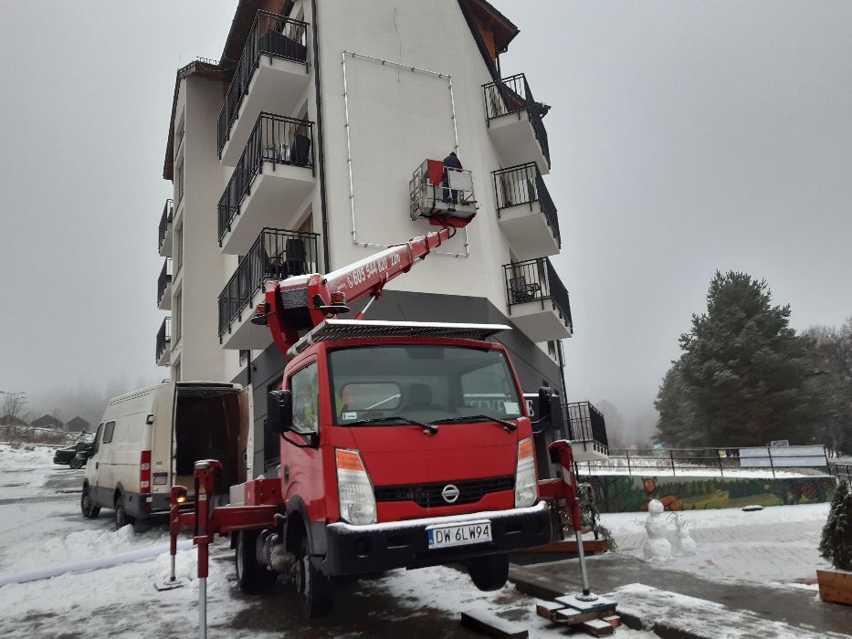 Podnośnik koszowy z operatorem,przycinanie drzew