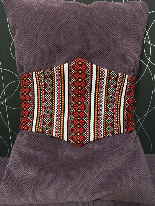 Червоеий корсетний пояс вишиванка в українському стилі «Гуцулочка»