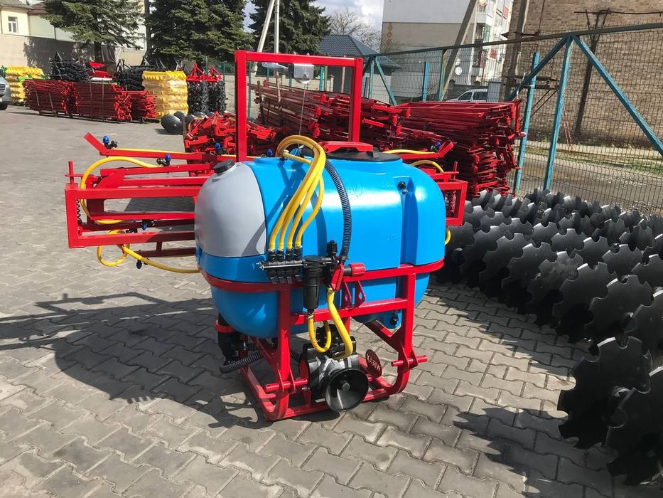 Оприскувач навісний Wirax Польський оприскувач