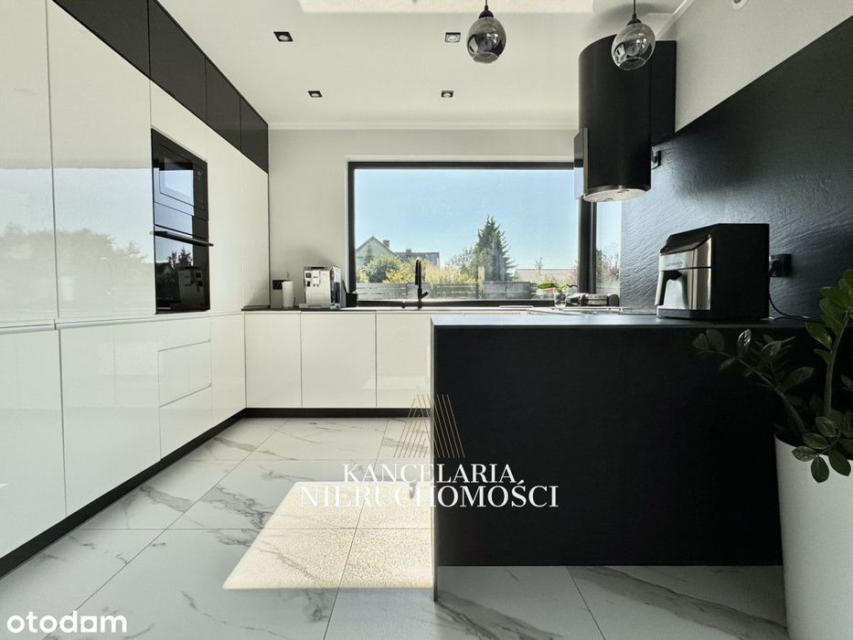 Nowoczesny Dom Wolnostojący – Modrzyca 145,60 m²