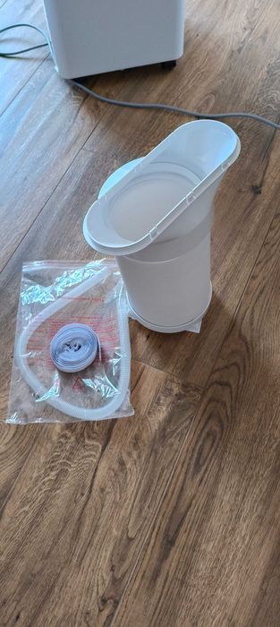 Sprzedam: Kompaktowy Klimatyzator Przenośny Climative Mini AC26S